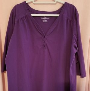 3/4 length sleeve shirt